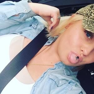 Meet your Posher, Sierra ann