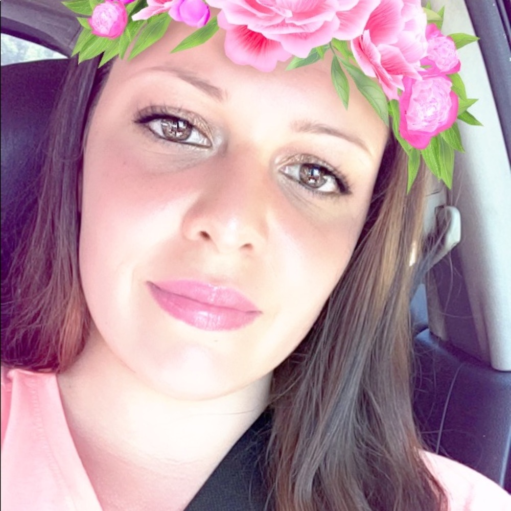 Meet your Posher, Ariel