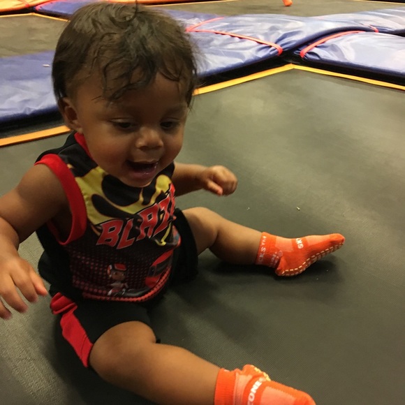 Meet your Posher, Ariel - Picture 5 of 5