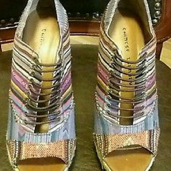 Chinese Laundry Wedges
