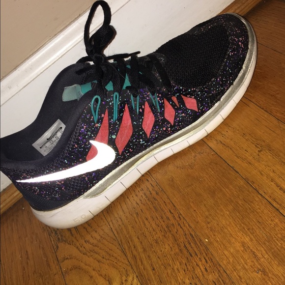Women's nike tennis shoes for sale