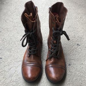 Steve Madden Troopa combat boot.