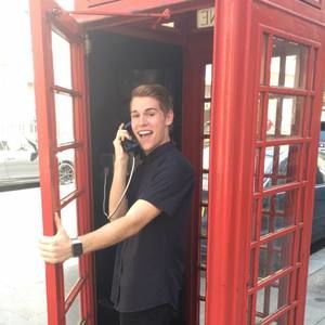 Meet your Posher, Scott
