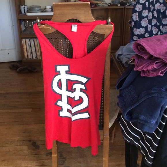 Love pink St. Louis cardinals tank