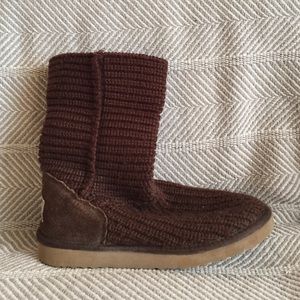 Brown uggs