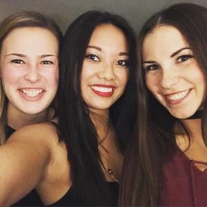 Meet your Posher, Stacy