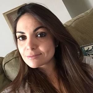 Meet your Posher, Priscila