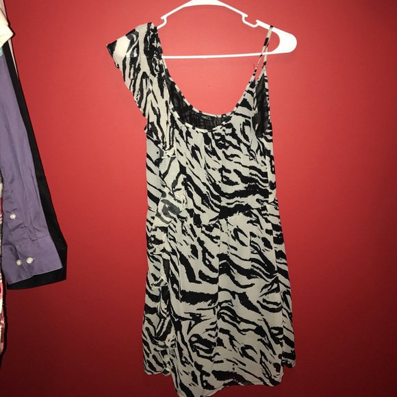 Rue 21 dress worn 2 times