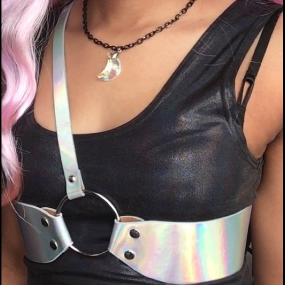 Holographic harness / belt
