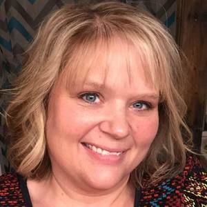 Meet your Posher, Becky