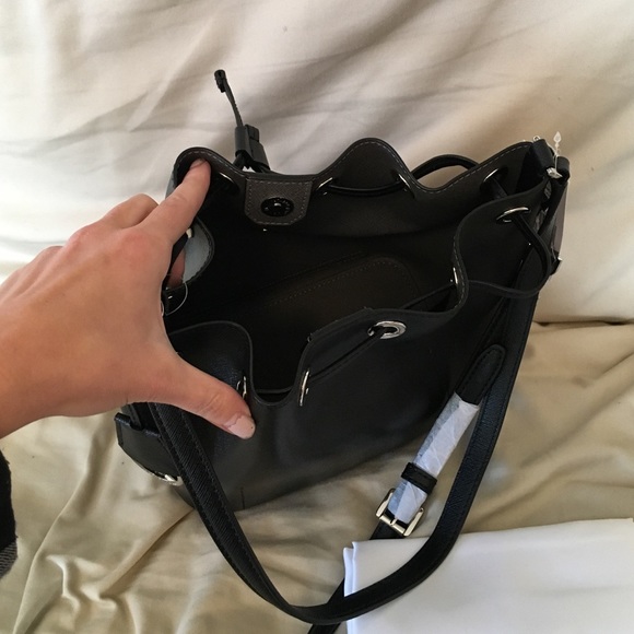 NWT Michael Kors black bucket bag purse - Picture 3 of 3