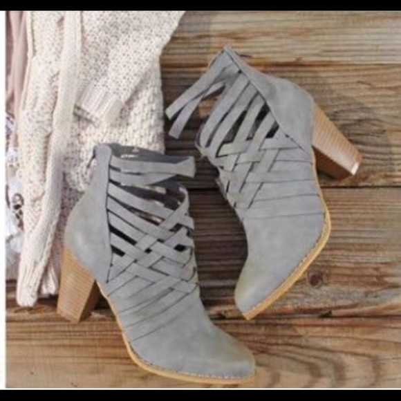 The Baltimore Bootie💕