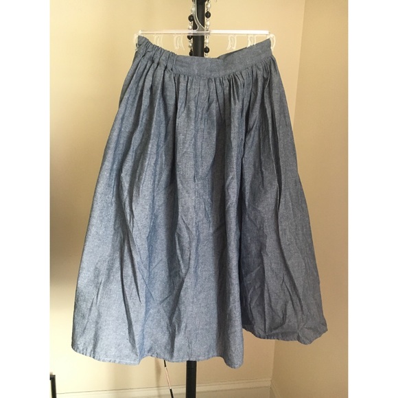 American Apparel Chambray High-waisted Skirt
