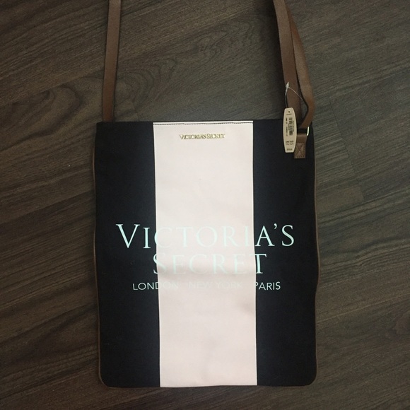 NWT VS CROSSBODY BAG