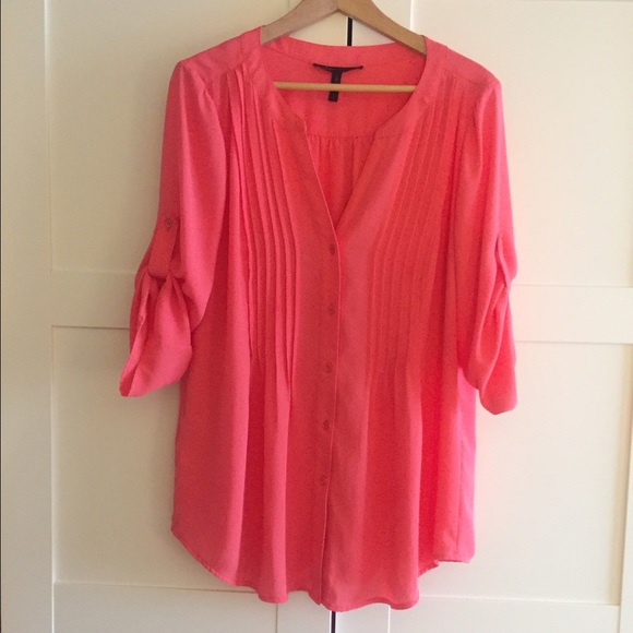 A Pea in the Pod BCBG Max Arzia Maternity Blouse