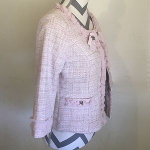 NEW no tag. 3/4 sleeve collarless pink jacket