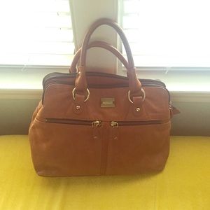 Modalu Large Pippa Leather Handbag