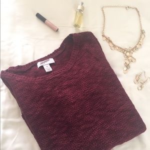 NWOT Arizona Burgundy Pullover lace hem sweater M