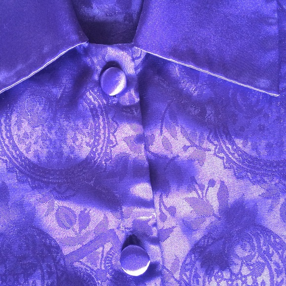 ❌SOLD❌Vintage Victoria's Secret Purple sleep shirt - Picture 4 of 5