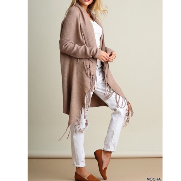 🌺LAST Long sleeve open front fringe knit cardigan - Picture 2 of 4