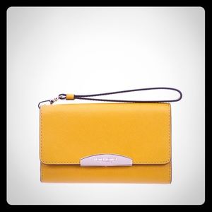 Henri Bendel phone wallet wristlet Henri Bendel phone wallet wristlet
