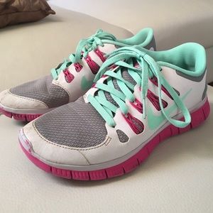 Nike Free Runs 5.0