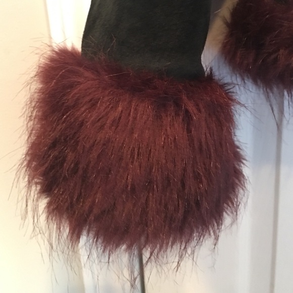 Fun Black Leather Jacket - Picture 3 of 4