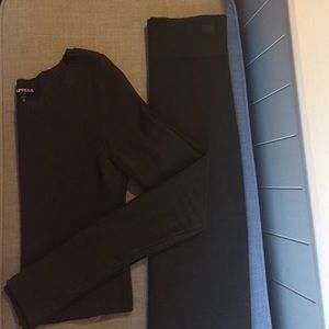 Olive green sweater crop top / midi skirt