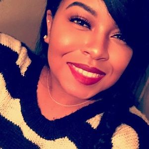 Meet your Posher, Raven