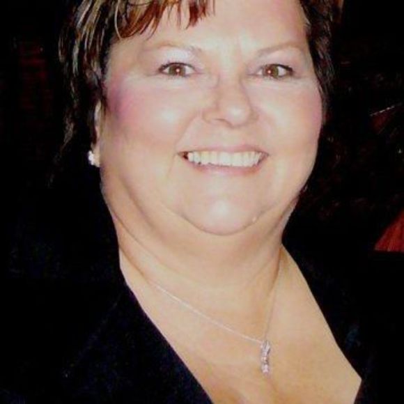 Meet your Posher, Carol