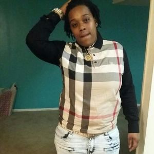 Meet your Posher, Johnnie