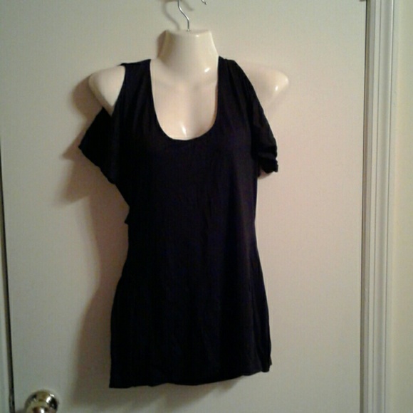 Black riches cutout top