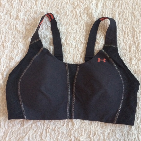 Under Armour heat gear Armour Bra 36 D