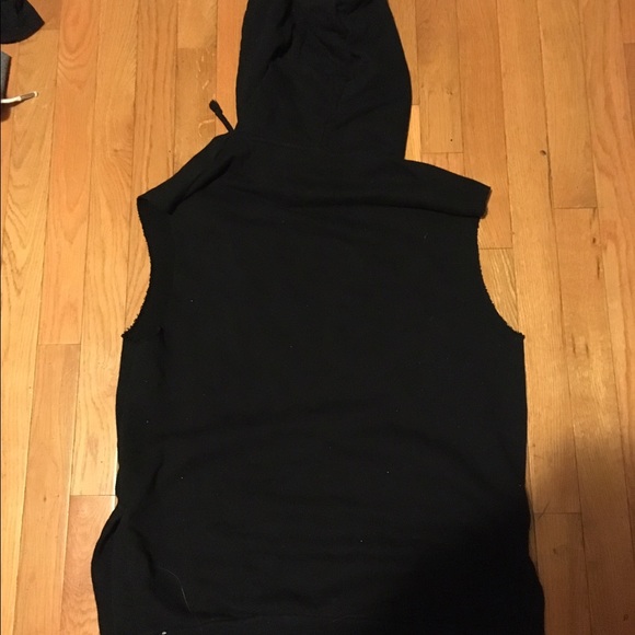 Zara Men's Black Sleeveless Hoodie - Picture 2 of 4