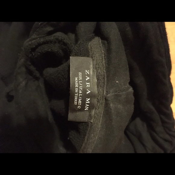 Zara Men's Black Sleeveless Hoodie - Picture 4 of 4