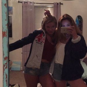 adidas jacket sz small !!&$@/