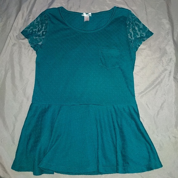 SOLD!!! Sweet peplum girls shirt