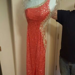 Prom dress