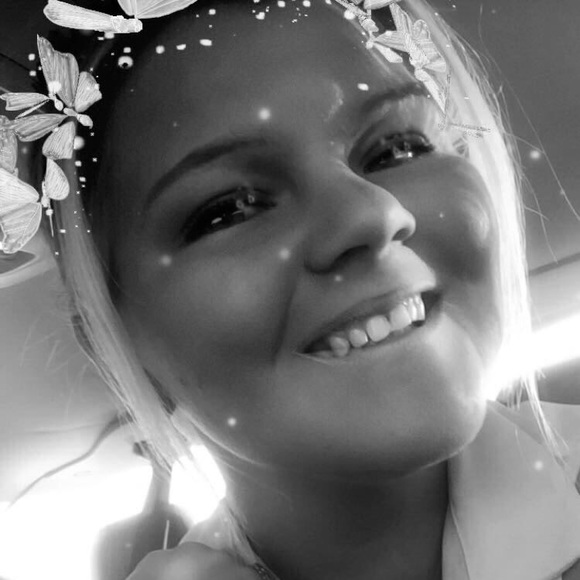 Meet your Posher, Mckenzie