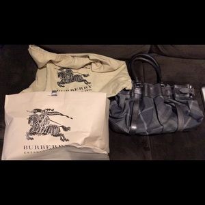 BURBERRY WOMEN HAND BAG