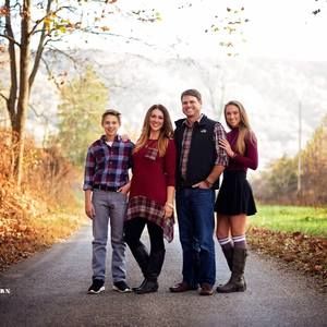 Meet your Posher, Chezlie