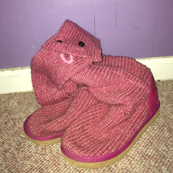 Knitted Uggs