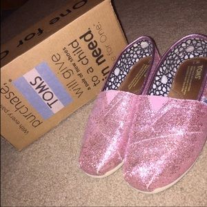 TOMS- Glitter PINK💕