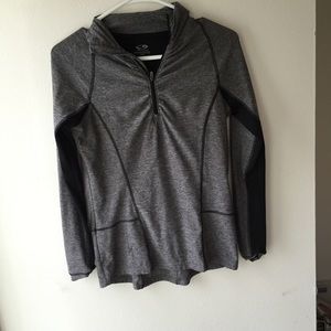 Women's athletic long sleeve