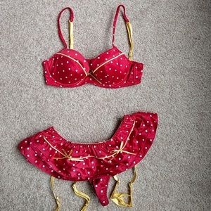 VS Red lingerie