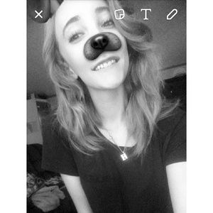 Meet your Posher, Hailey