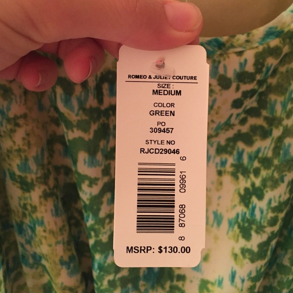 ROMEO AND JULIET Couture Green Dress Size Medium - Picture 3 of 5