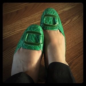Nine West Size 10 1/2 Green "Alligator" flats