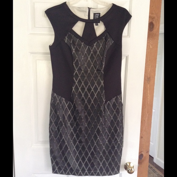 Crew Neck Sleeveless Vegan Leather Diamond Dress - Picture 4 of 4