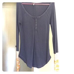 Free People Large long sleeve shirt! LIGHTLY WORN